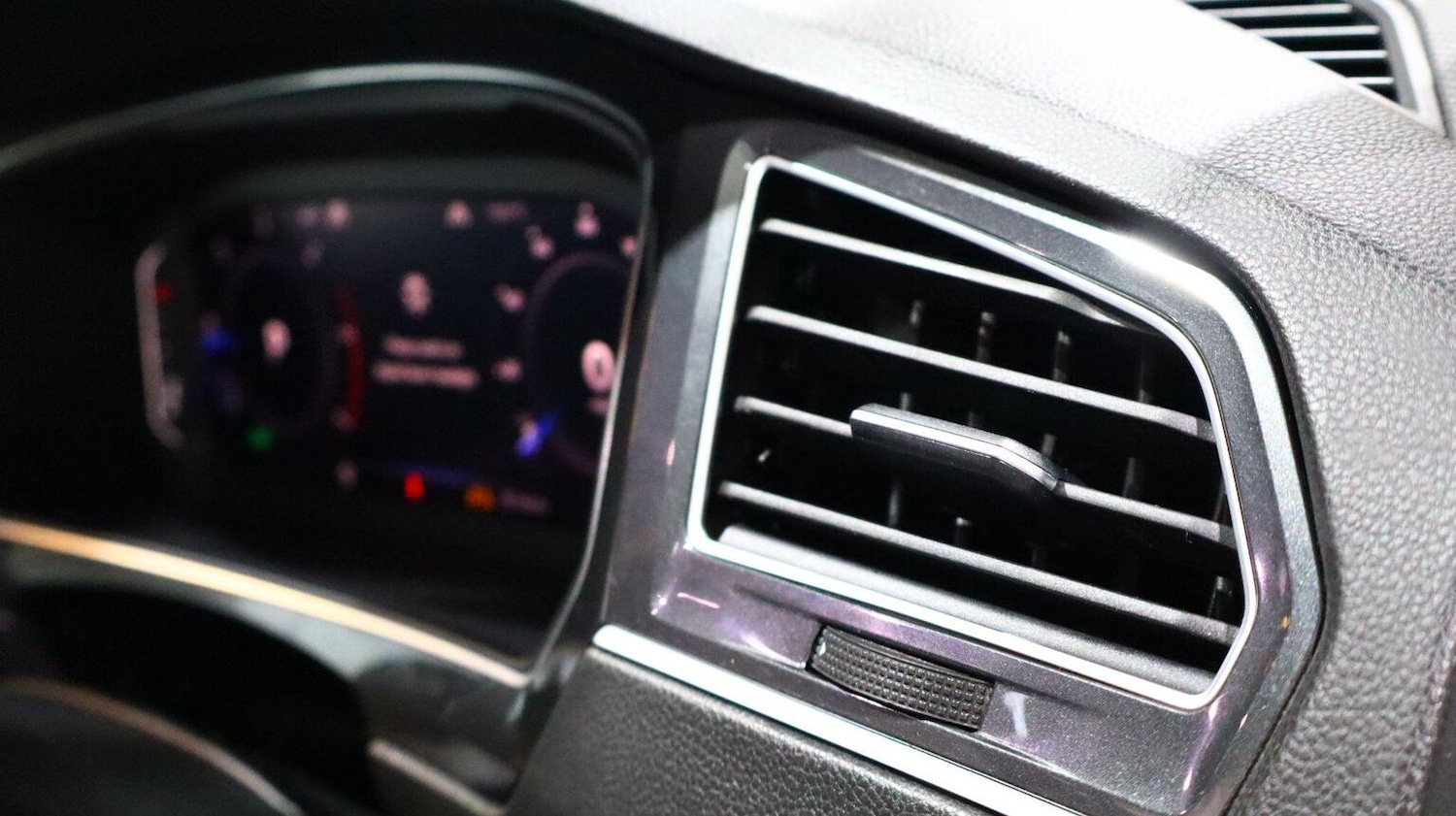 Used Volkswagen Tiguan 2019 for sale - 77616371: Photo 25