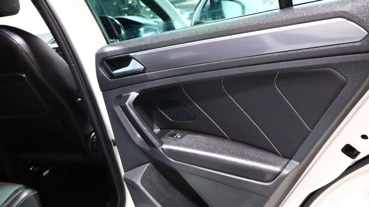 Used Volkswagen Tiguan 2019 for sale - 77616371: Photo 29