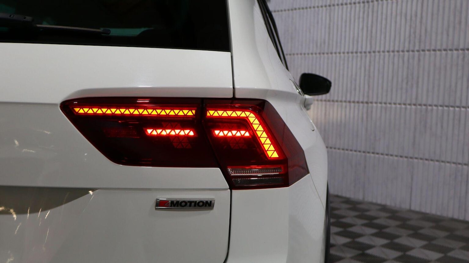 Used Volkswagen Tiguan 2019 for sale - 77616371: Photo 45