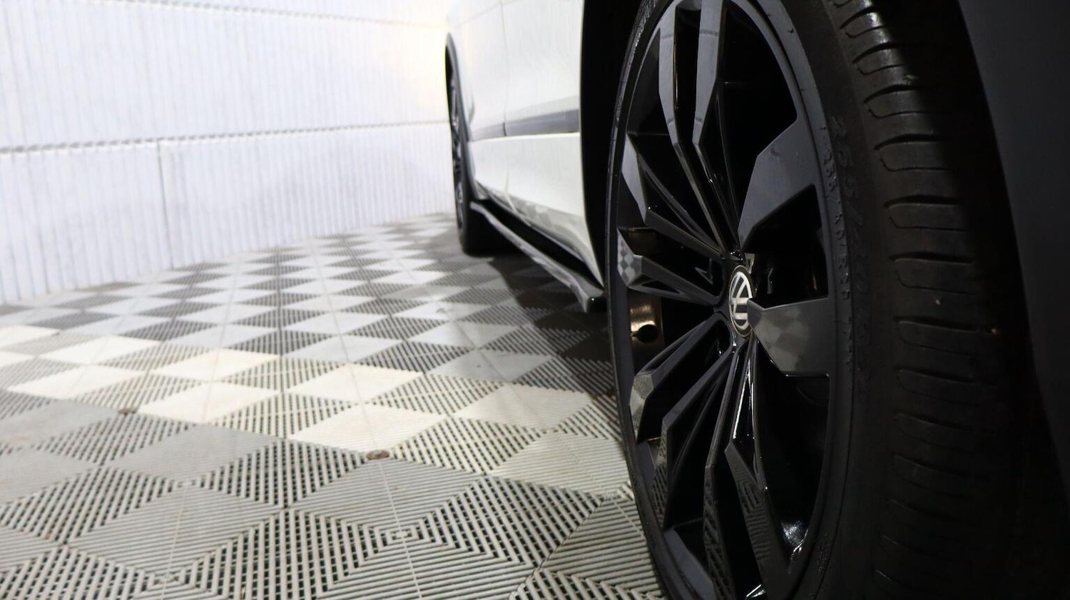 Used Volkswagen Tiguan 2019 for sale - 77616371: Photo 59