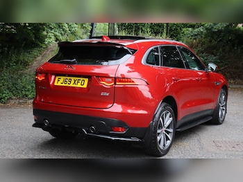 Used Jaguar F-Pace 2019 for sale - 79563909: Photo