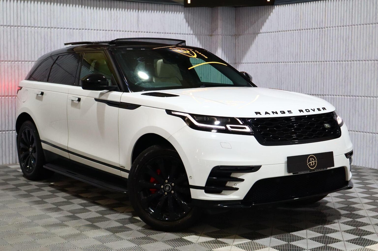 Used Land Rover Range Rover Velar 2018 for sale - 77008107: Photo 1