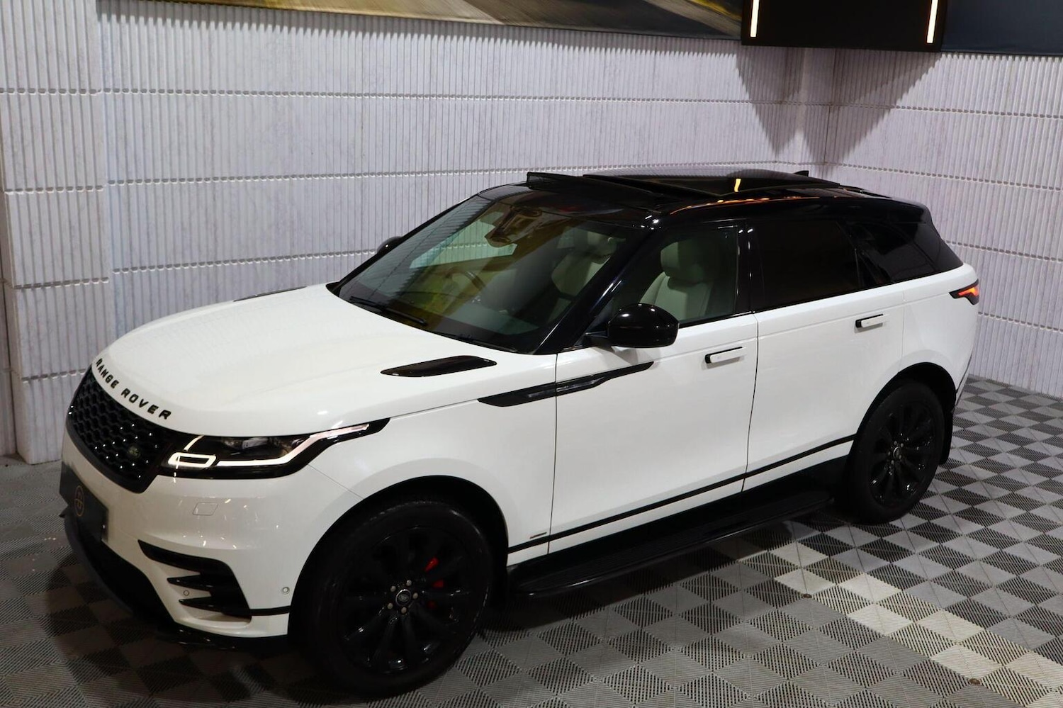 Used Land Rover Range Rover Velar 2018 for sale - 77008107: Photo 26