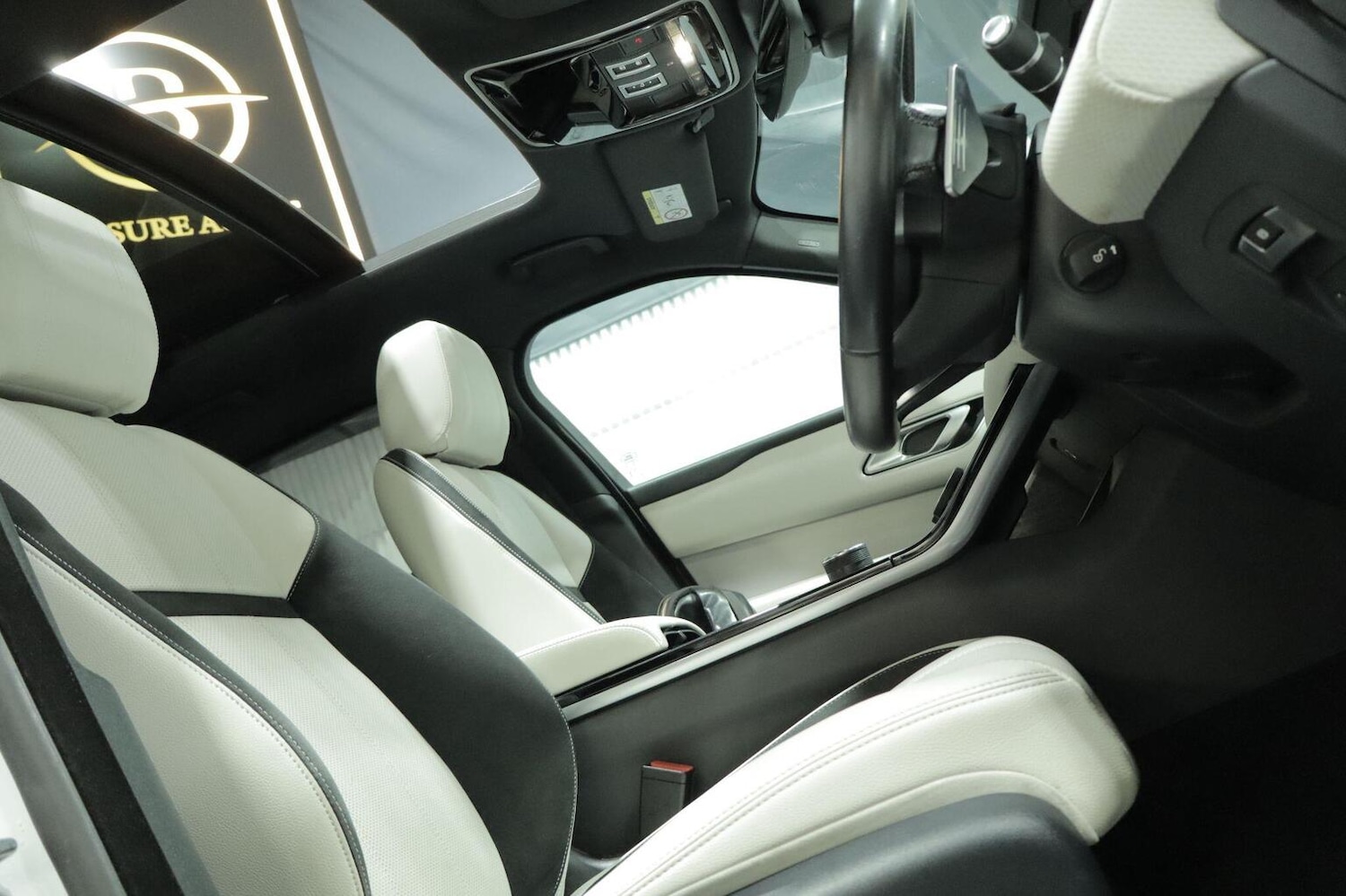 Used Land Rover Range Rover Velar 2018 for sale - 77008107: Photo 54