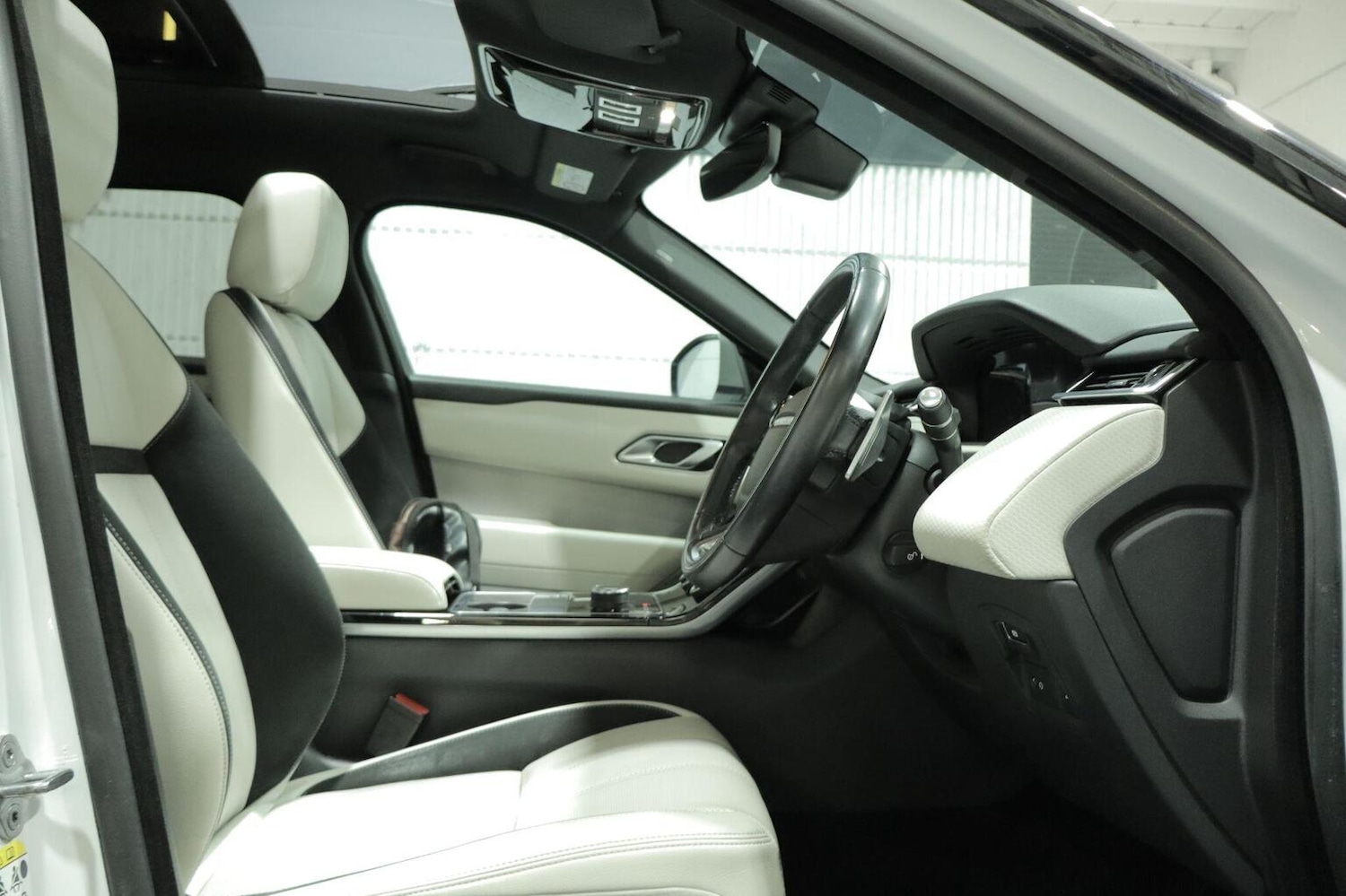 Used Land Rover Range Rover Velar 2018 for sale - 77008107: Photo 55