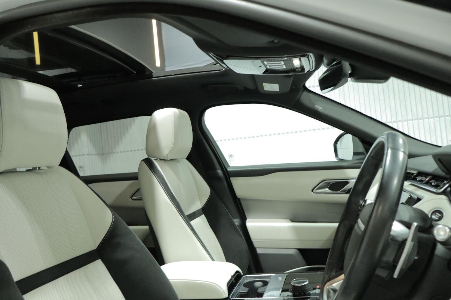 Used Land Rover Range Rover Velar 2018 for sale - 77008107: Photo 56