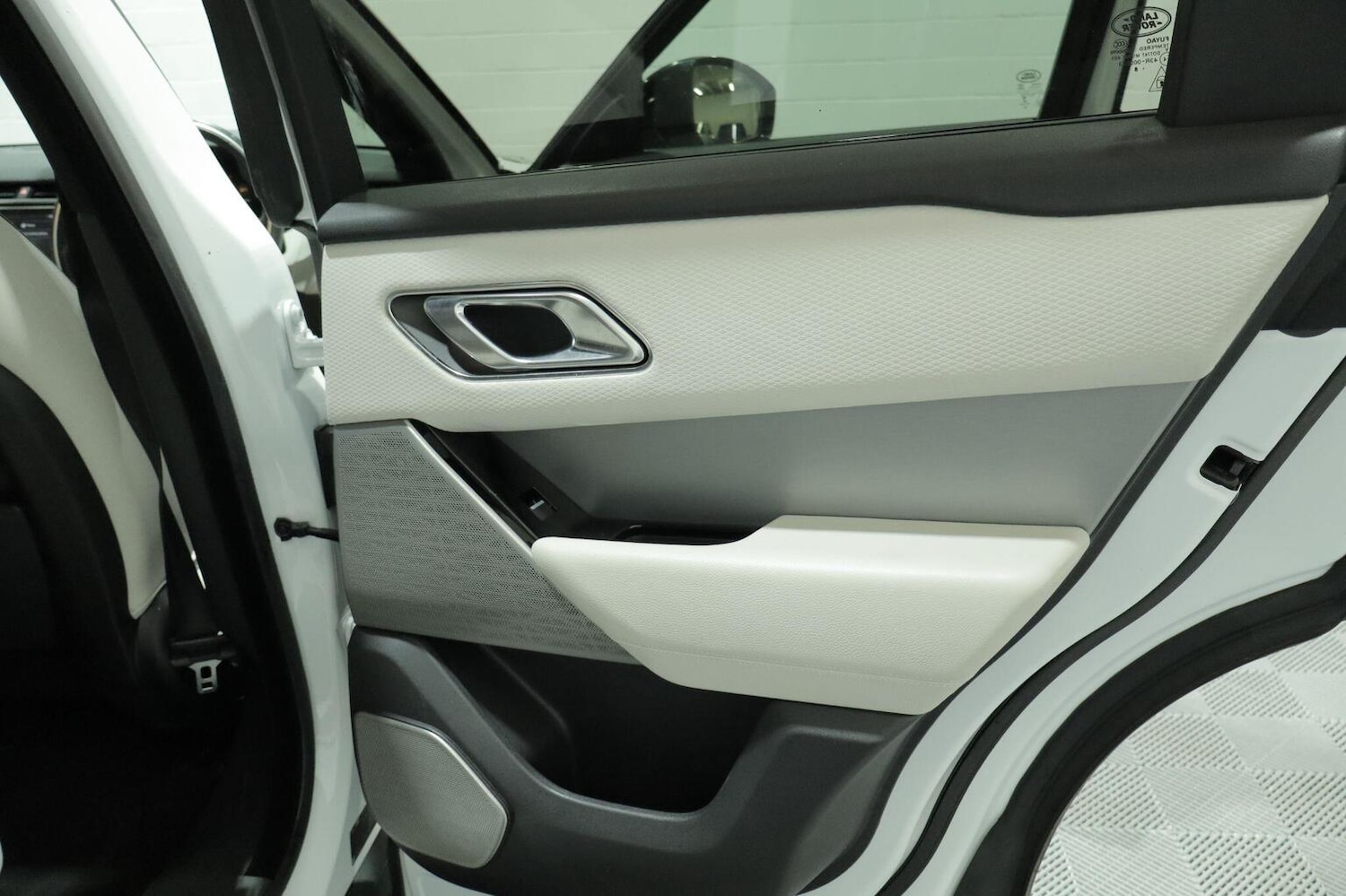 Used Land Rover Range Rover Velar 2018 for sale - 77008107: Photo 57