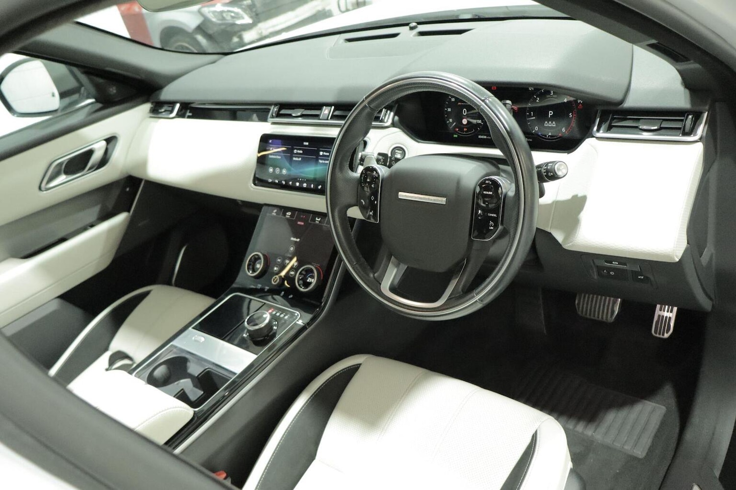 Used Land Rover Range Rover Velar 2018 for sale - 77008107: Photo 60