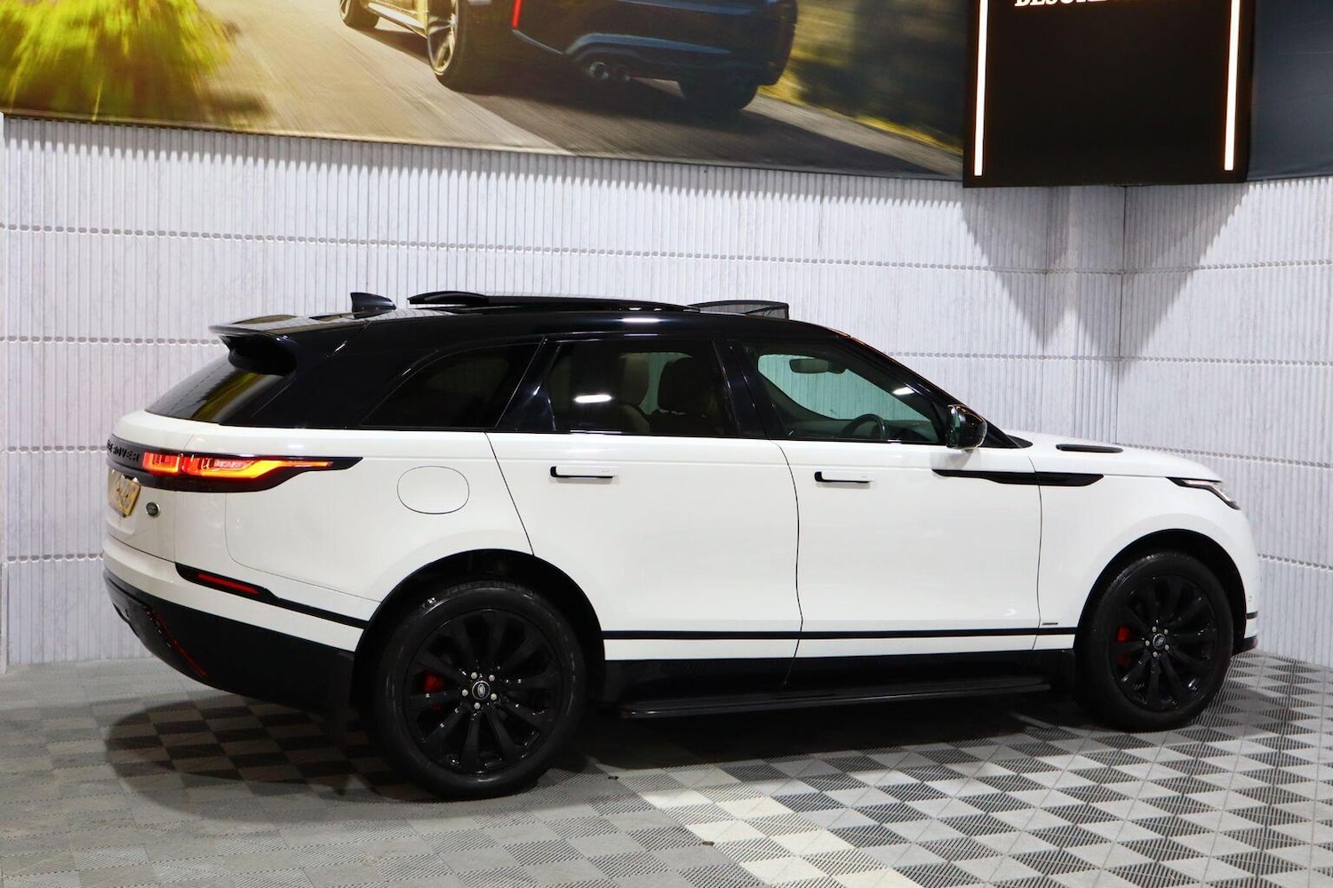Used Land Rover Range Rover Velar 2018 for sale - 77008107: Photo 61