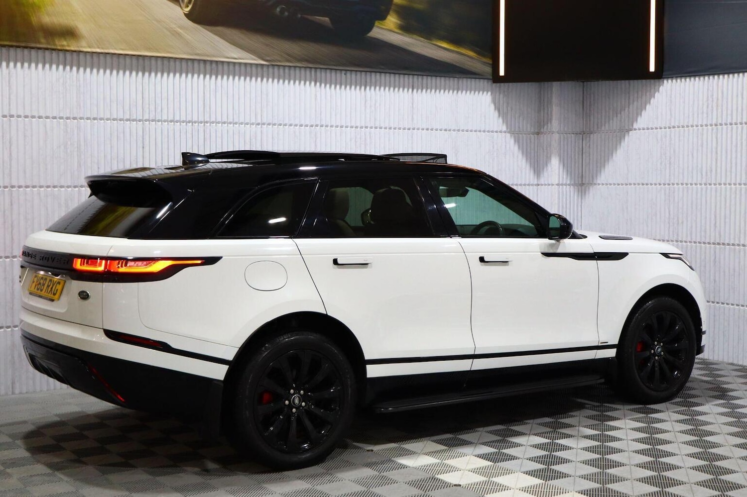 Used Land Rover Range Rover Velar 2018 for sale - 77008107: Photo 70