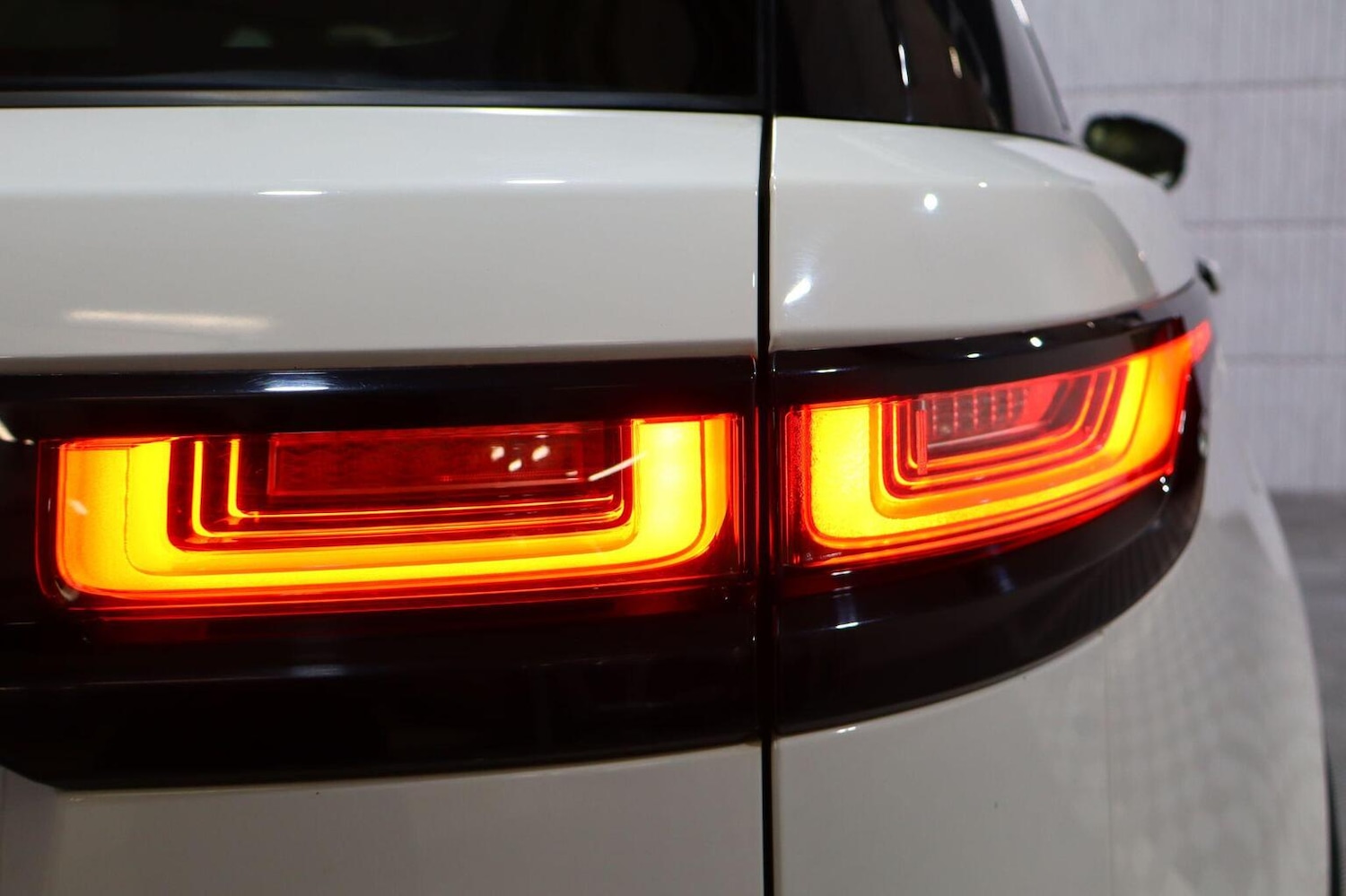 Used Land Rover Range Rover Velar 2018 for sale - 77008107: Photo 75