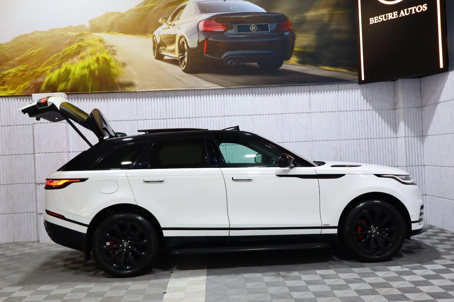 Used Land Rover Range Rover Velar 2018 for sale - 77008107: Photo 76