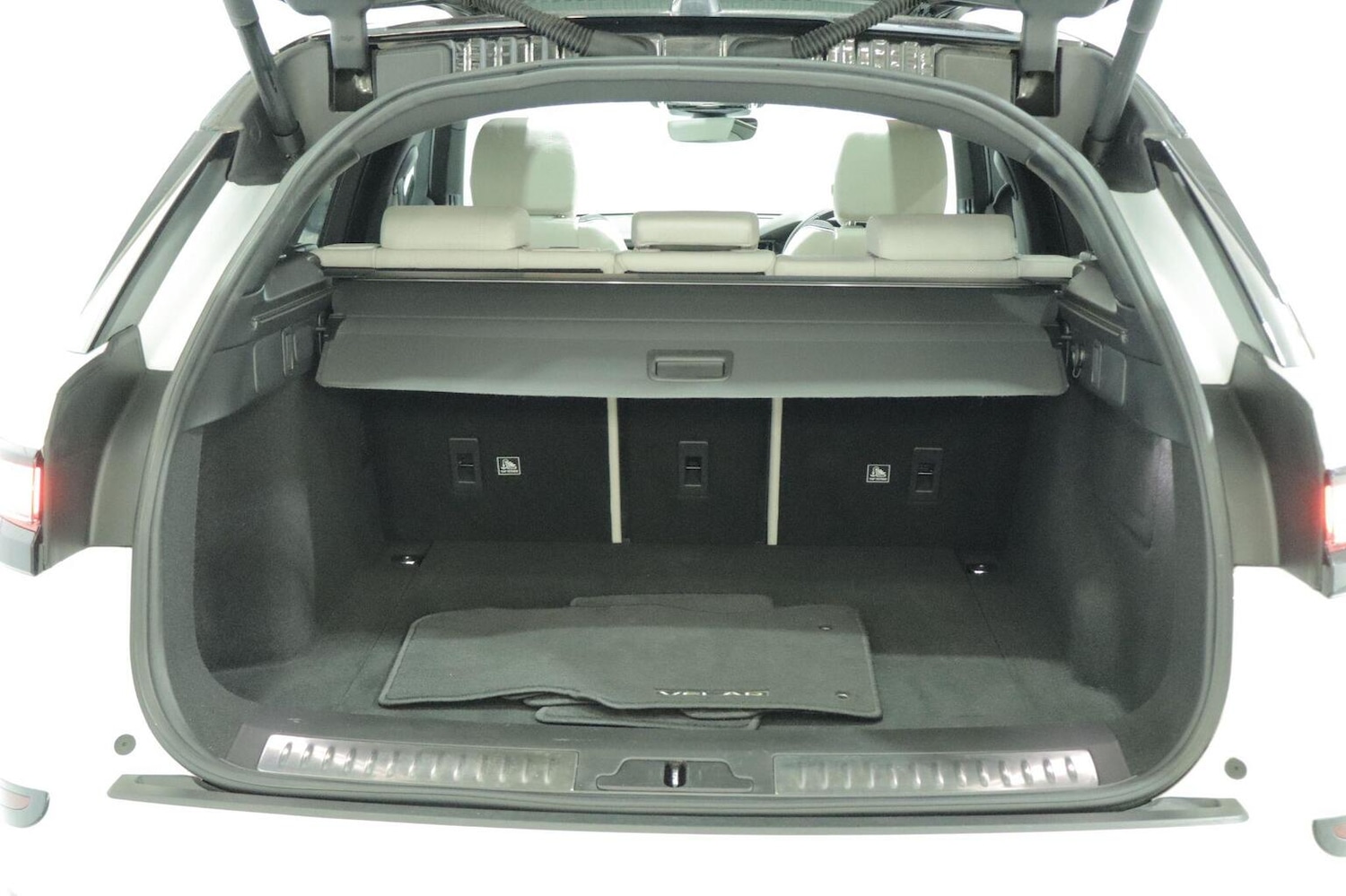 Used Land Rover Range Rover Velar 2018 for sale - 77008107: Photo 81