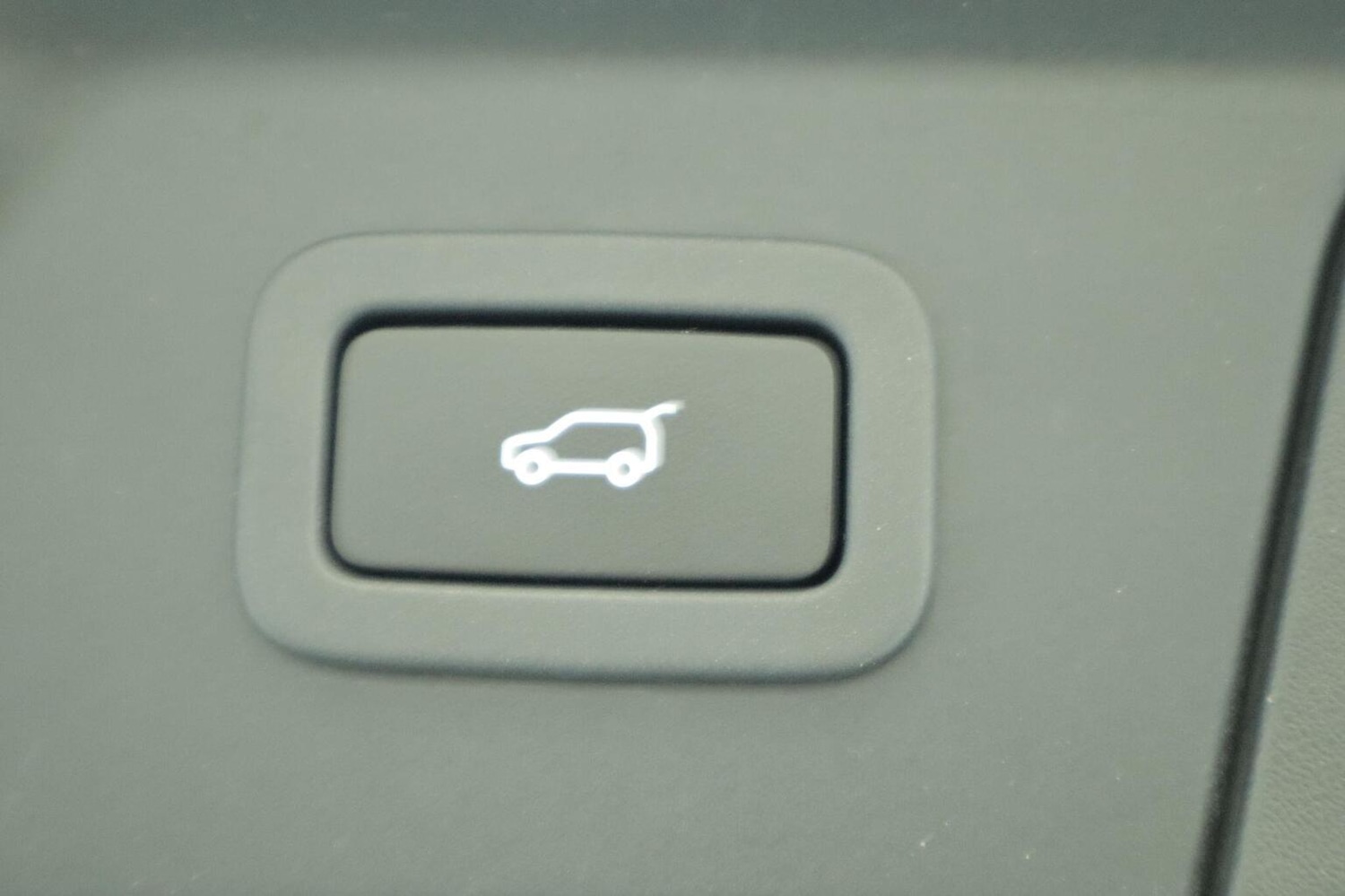 Used Land Rover Range Rover Velar 2018 for sale - 77008107: Photo 82