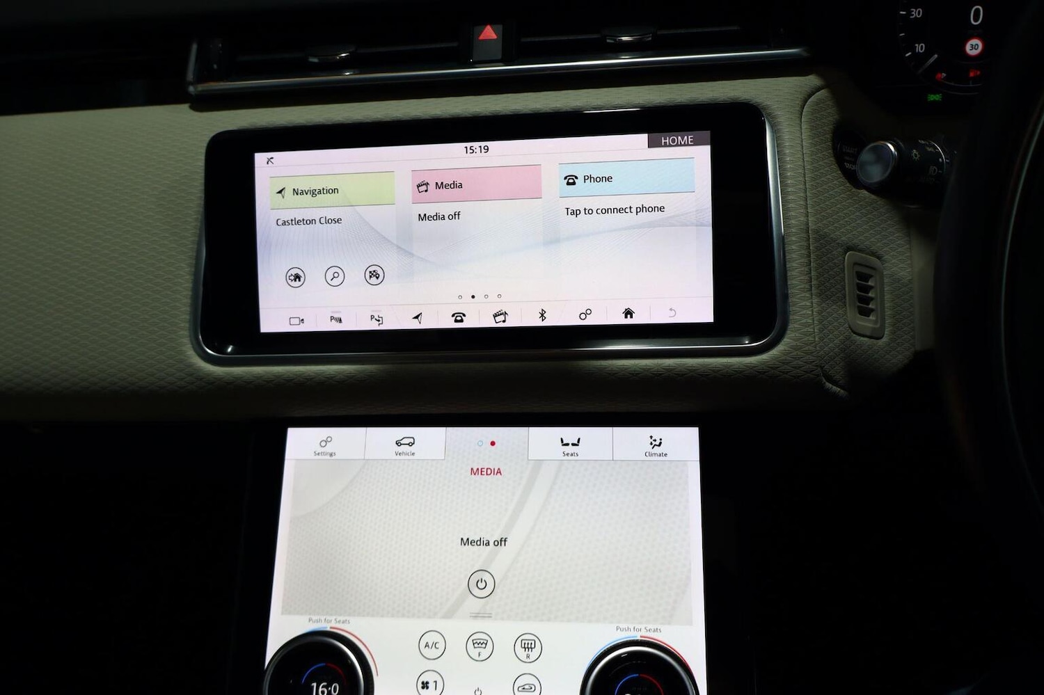 Used Land Rover Range Rover Velar 2018 for sale - 77008107: Photo 87