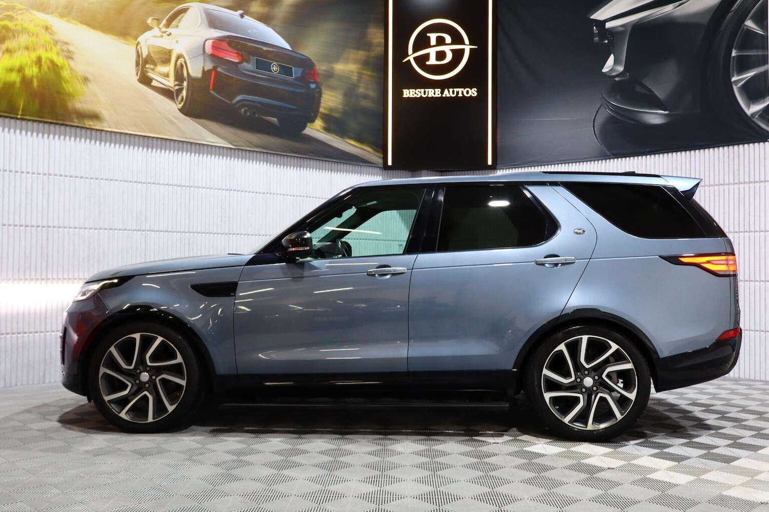 Used Land Rover Discovery 2020 for sale - 76605820: Photo 17