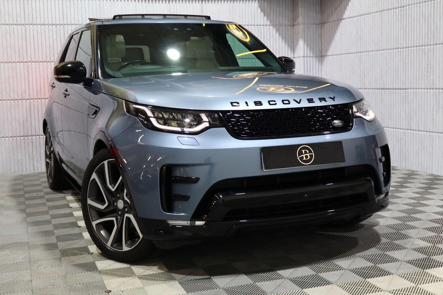 Used Land Rover Discovery 2020 for sale - 76605820: Photo 40