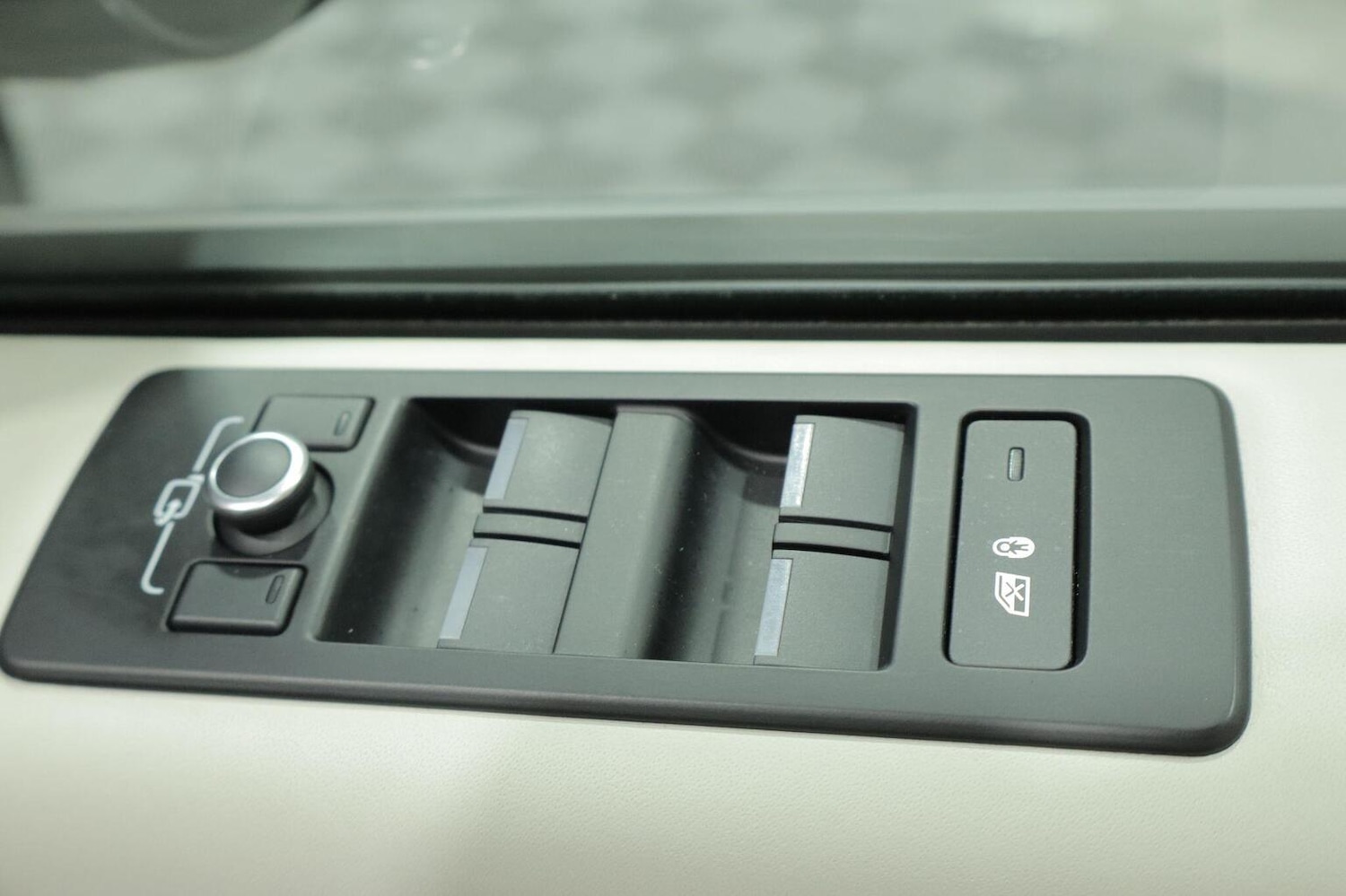 Used Land Rover Discovery 2020 for sale - 76605820: Photo 49