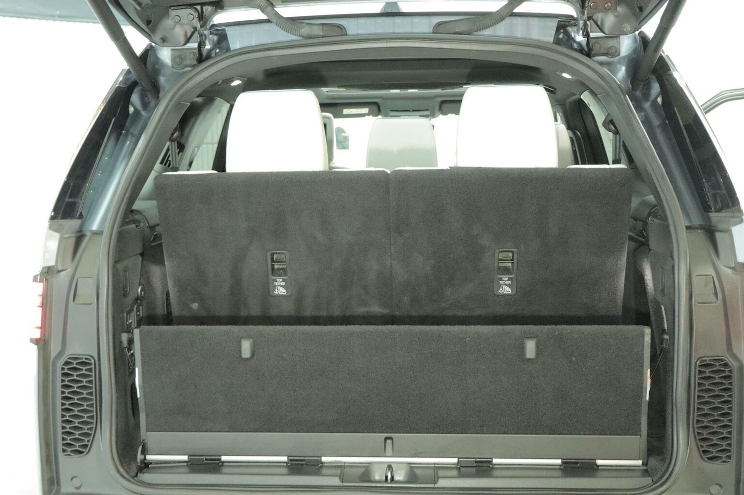 Used Land Rover Discovery 2020 for sale - 76605820: Photo 58