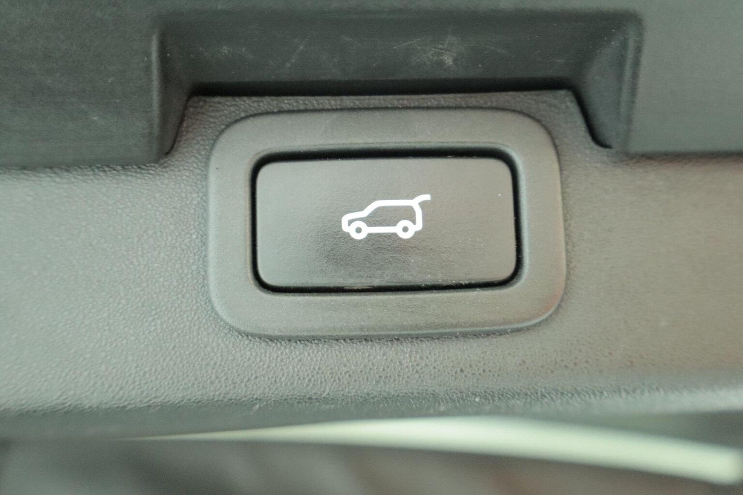 Used Land Rover Discovery 2020 for sale - 76605820: Photo 60