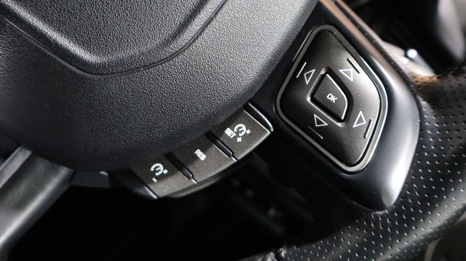 Used Land Rover Range Rover Evoque 2017 for sale - 77781703: Photo 77