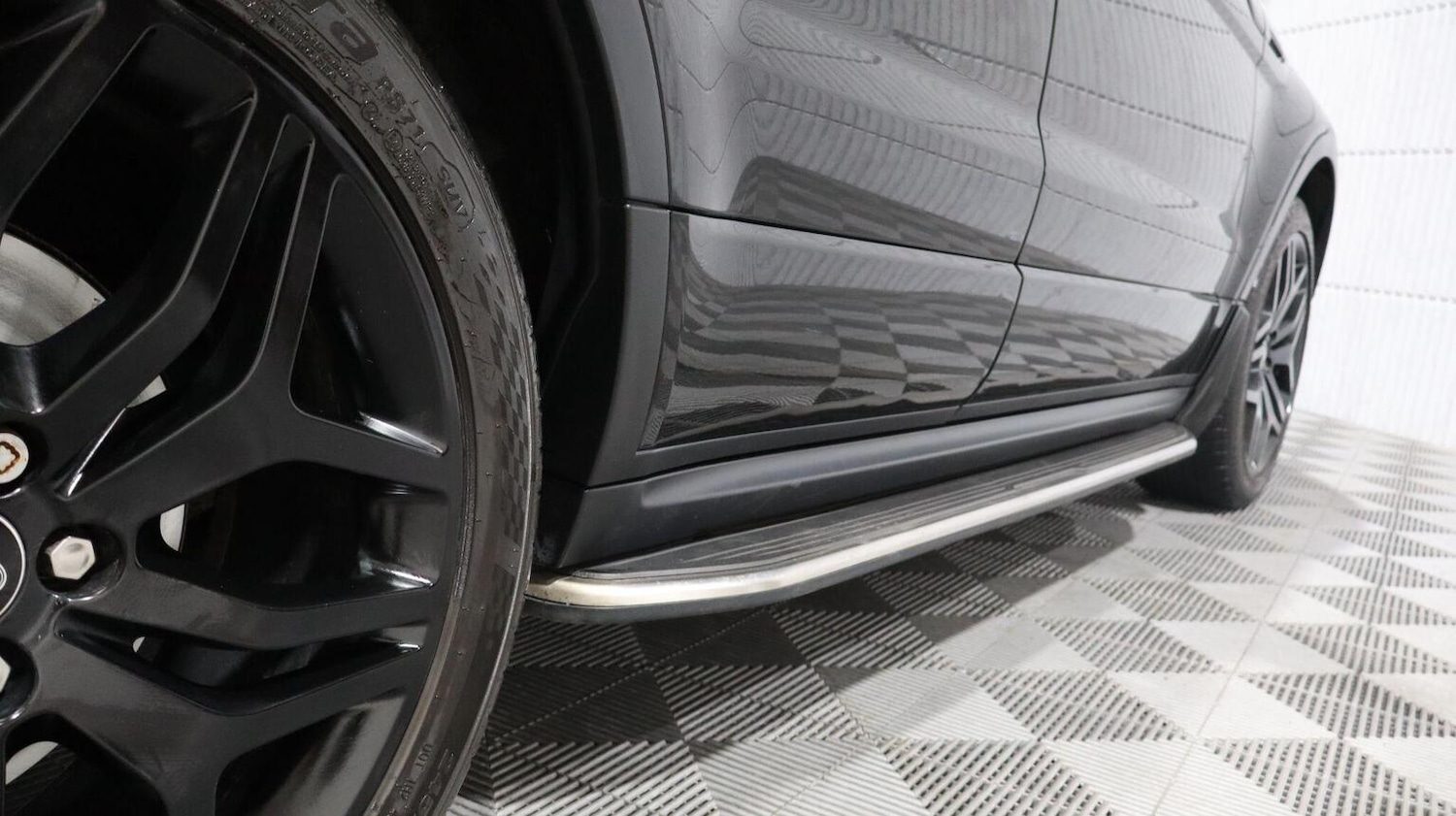 Used Land Rover Range Rover Evoque 2017 for sale - 77781703: Photo 97