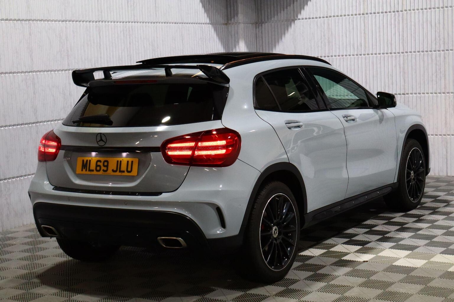 Used Mercedes-Benz GLA 2018 for sale - 76884869: Photo 16