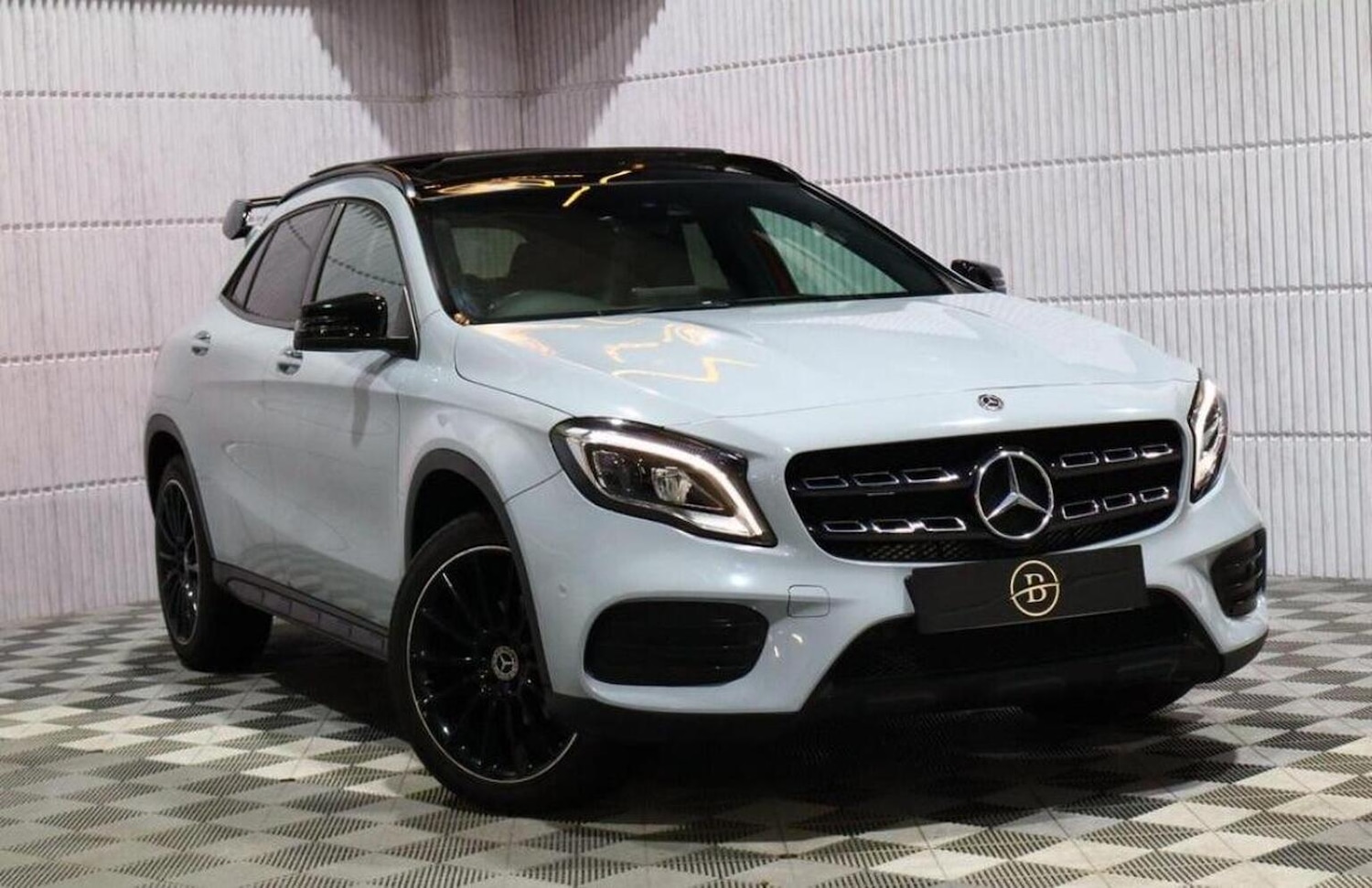 Used Mercedes-Benz GLA 2018 for sale - 76884869: Photo 3