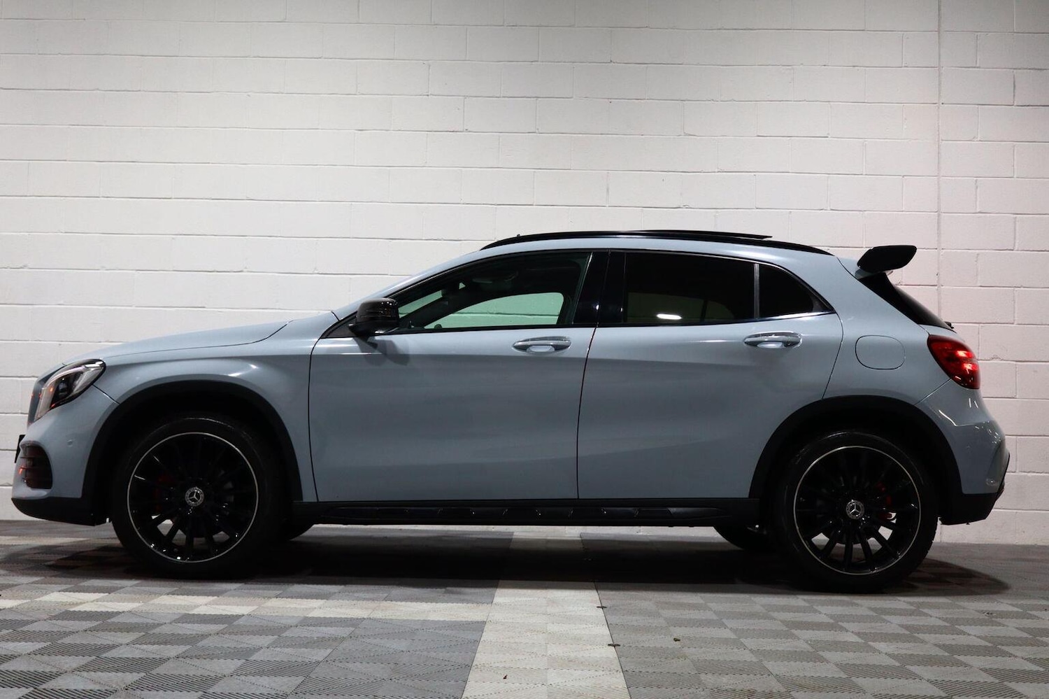 Used Mercedes-Benz GLA 2018 for sale - 76884869: Photo 31