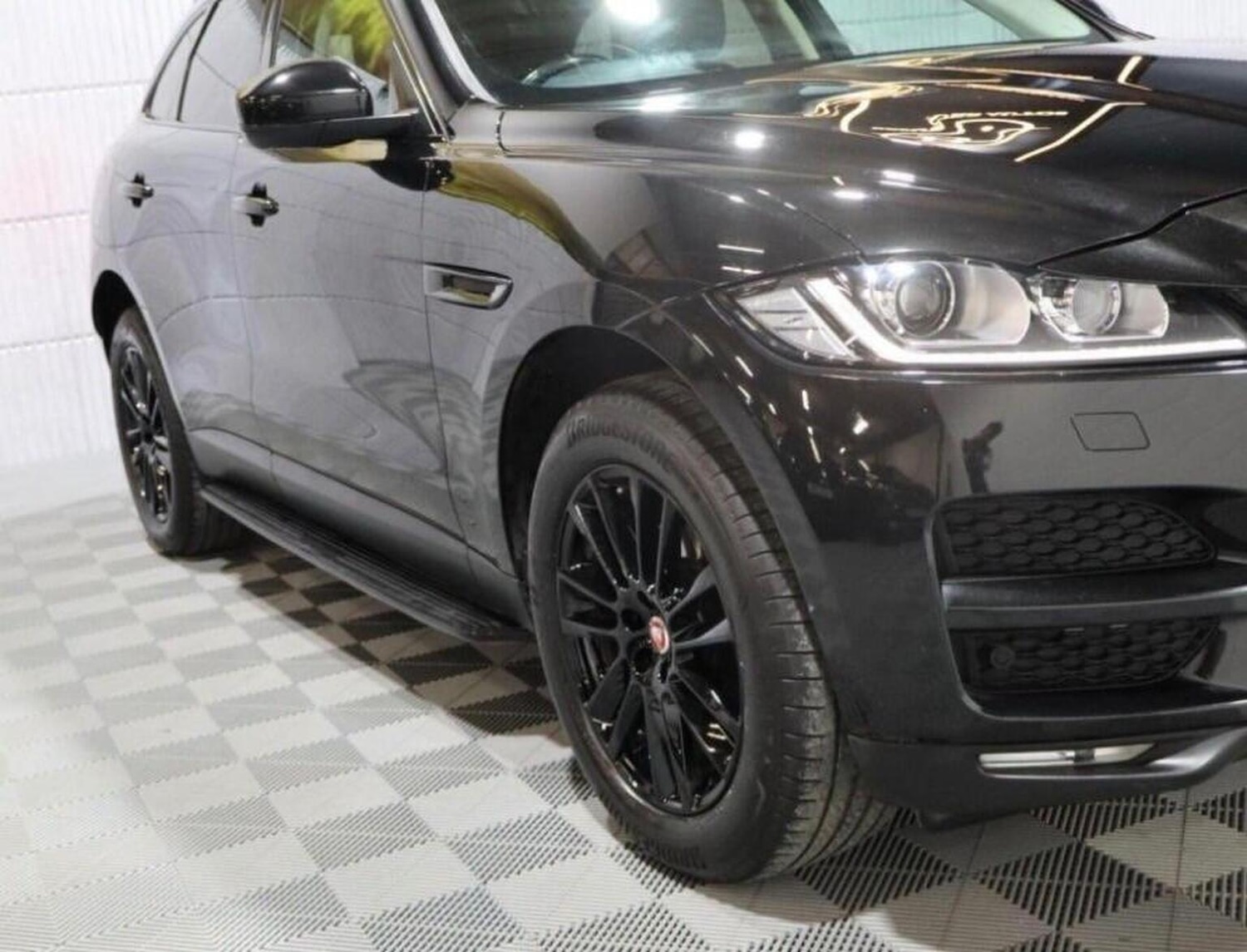 Used Jaguar F-Pace 2016 for sale - 77213496: Photo 6