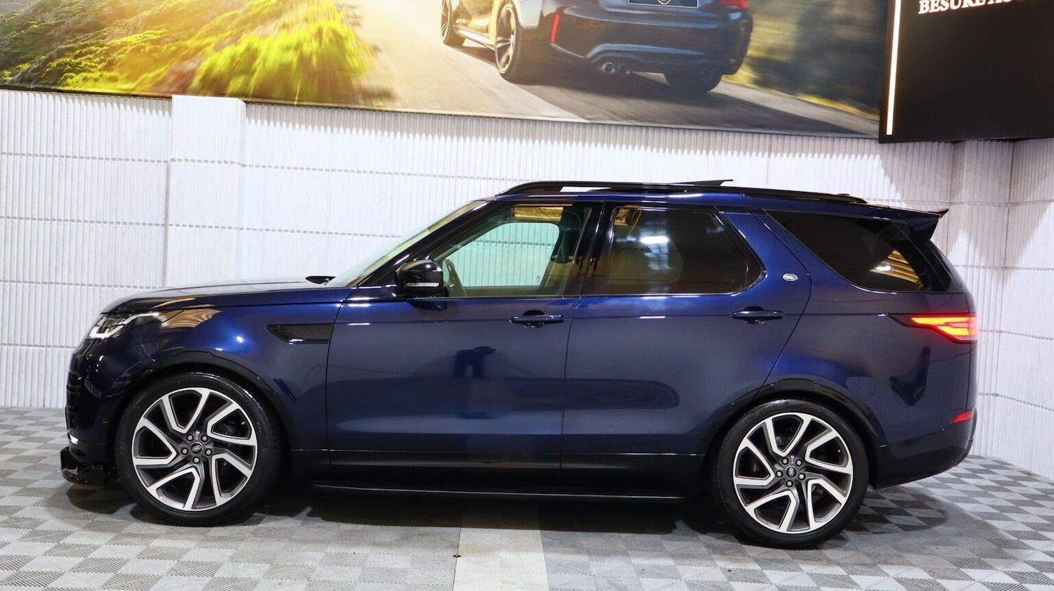 Used Land Rover Discovery 2019 for sale - 78070456: Photo 5