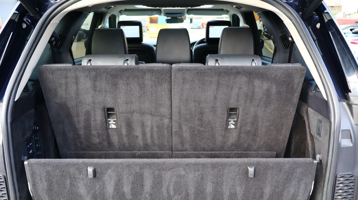 Used Land Rover Discovery 2019 for sale - 78070456: Photo 78