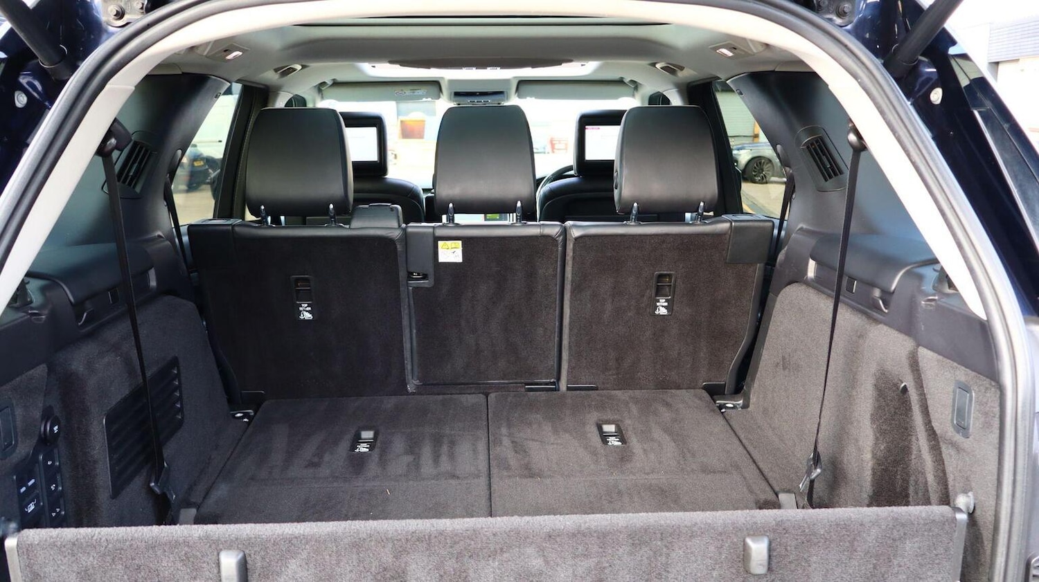 Used Land Rover Discovery 2019 for sale - 78070456: Photo 79