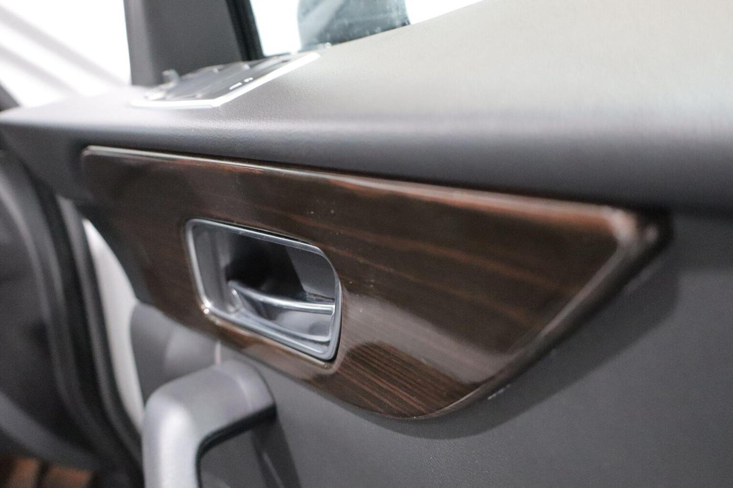 Used Jaguar F-Pace 2018 for sale - 76968584: Photo 24