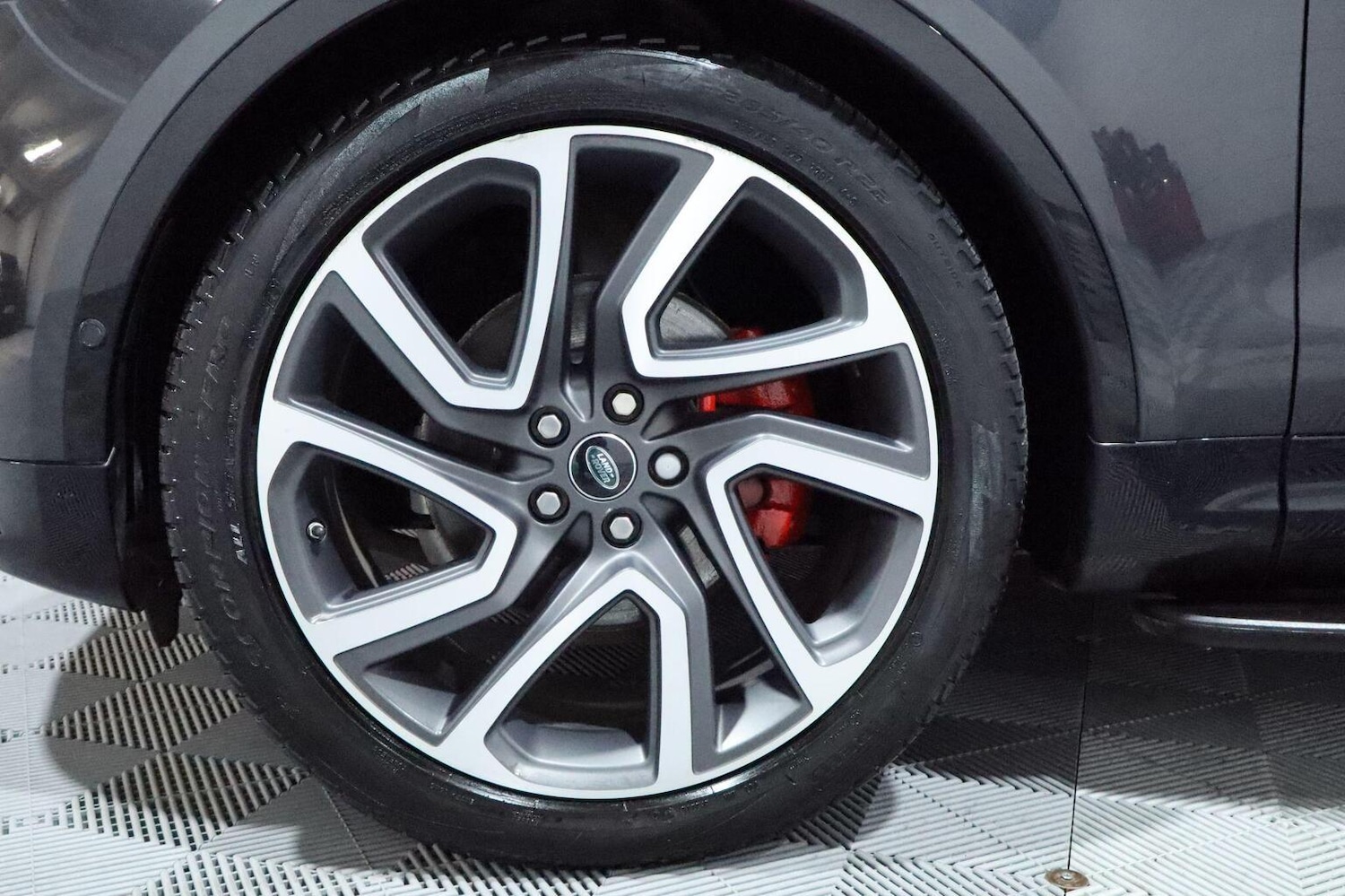 Used Land Rover Discovery 2019 for sale - 76412228: Photo 32