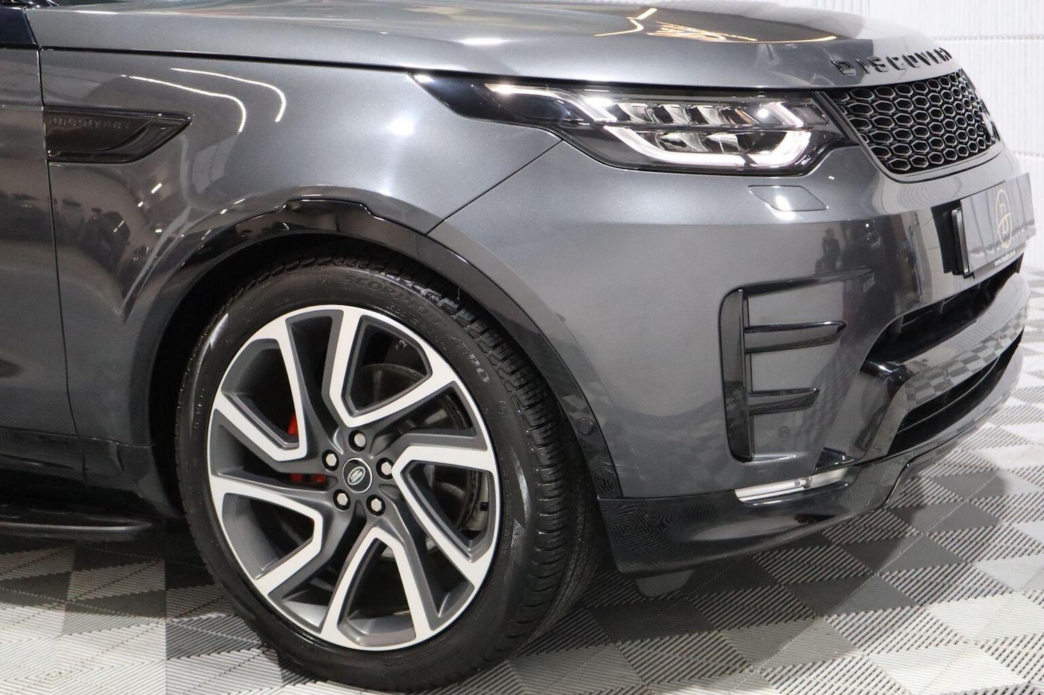 Used Land Rover Discovery 2019 for sale - 76412228: Photo 70