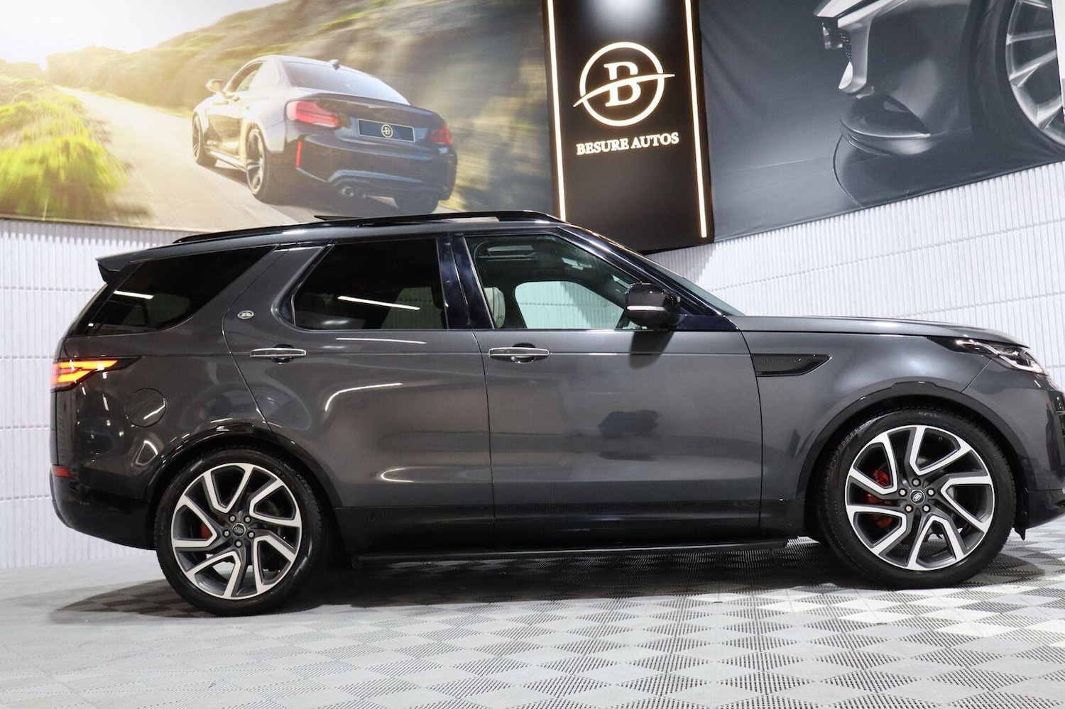 Used Land Rover Discovery 2019 for sale - 76412228: Photo 71