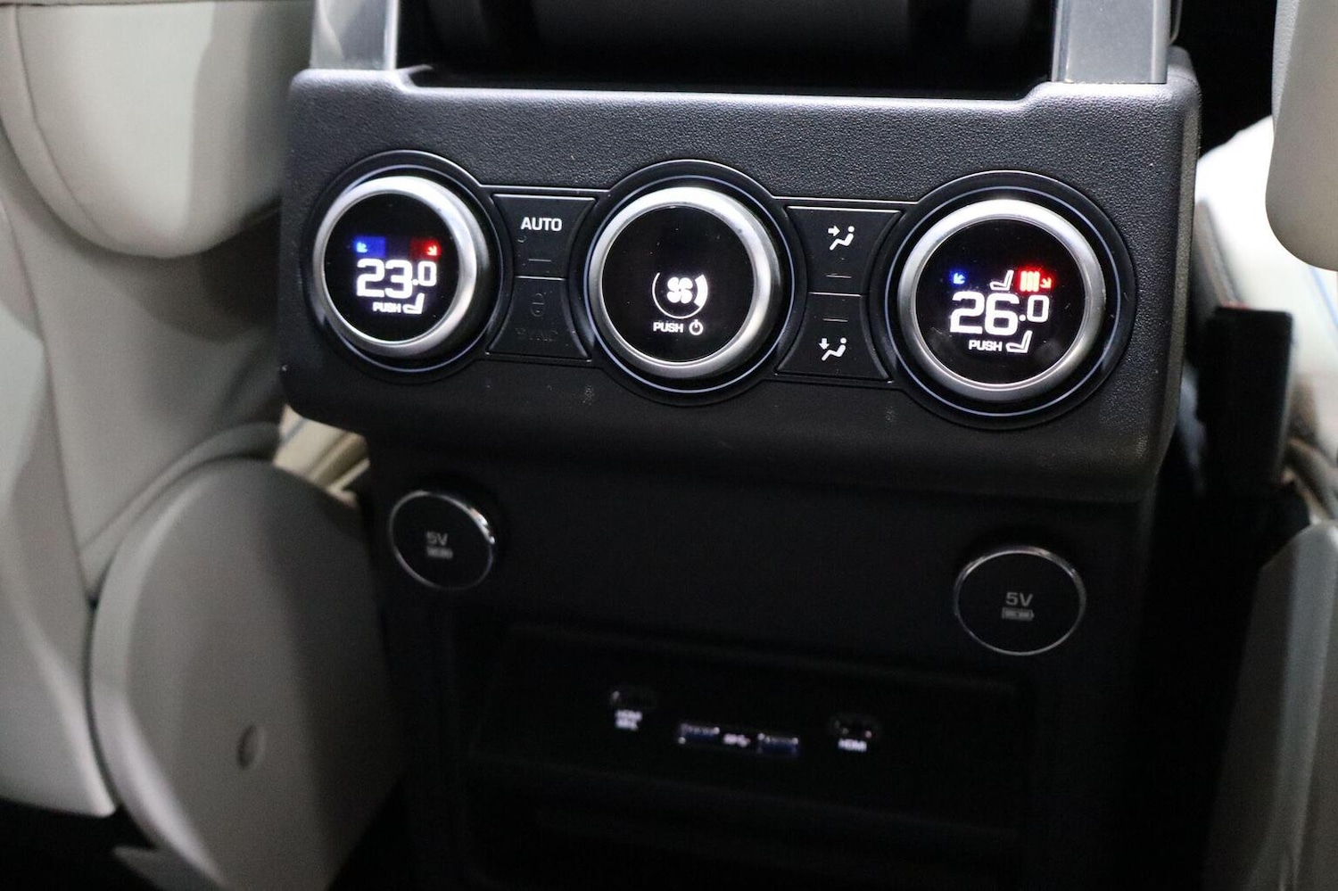 Used Land Rover Discovery 2019 for sale - 76412228: Photo 82