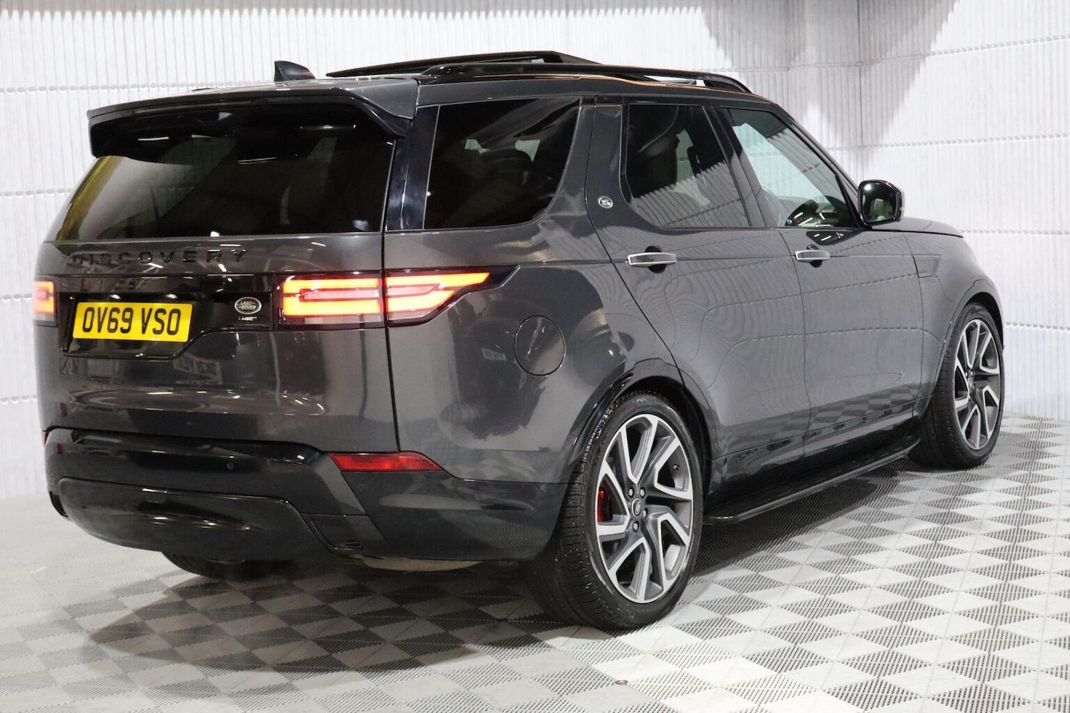 Used Land Rover Discovery 2019 for sale - 76412228: Photo 87