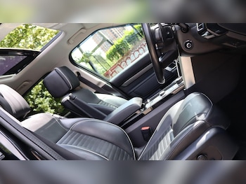 Used Land Rover Discovery 2019 for sale - 79187612: Photo