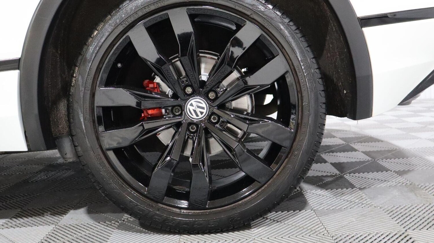 Used Volkswagen Tiguan 2018 for sale - 77774811: Photo 15