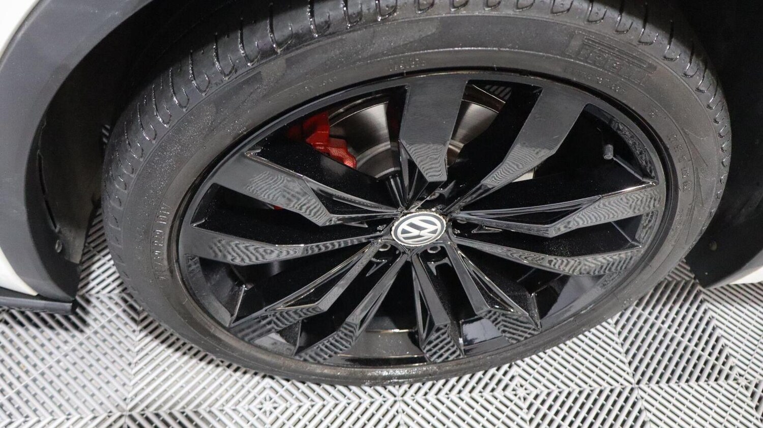 Used Volkswagen Tiguan 2018 for sale - 77774811: Photo 29