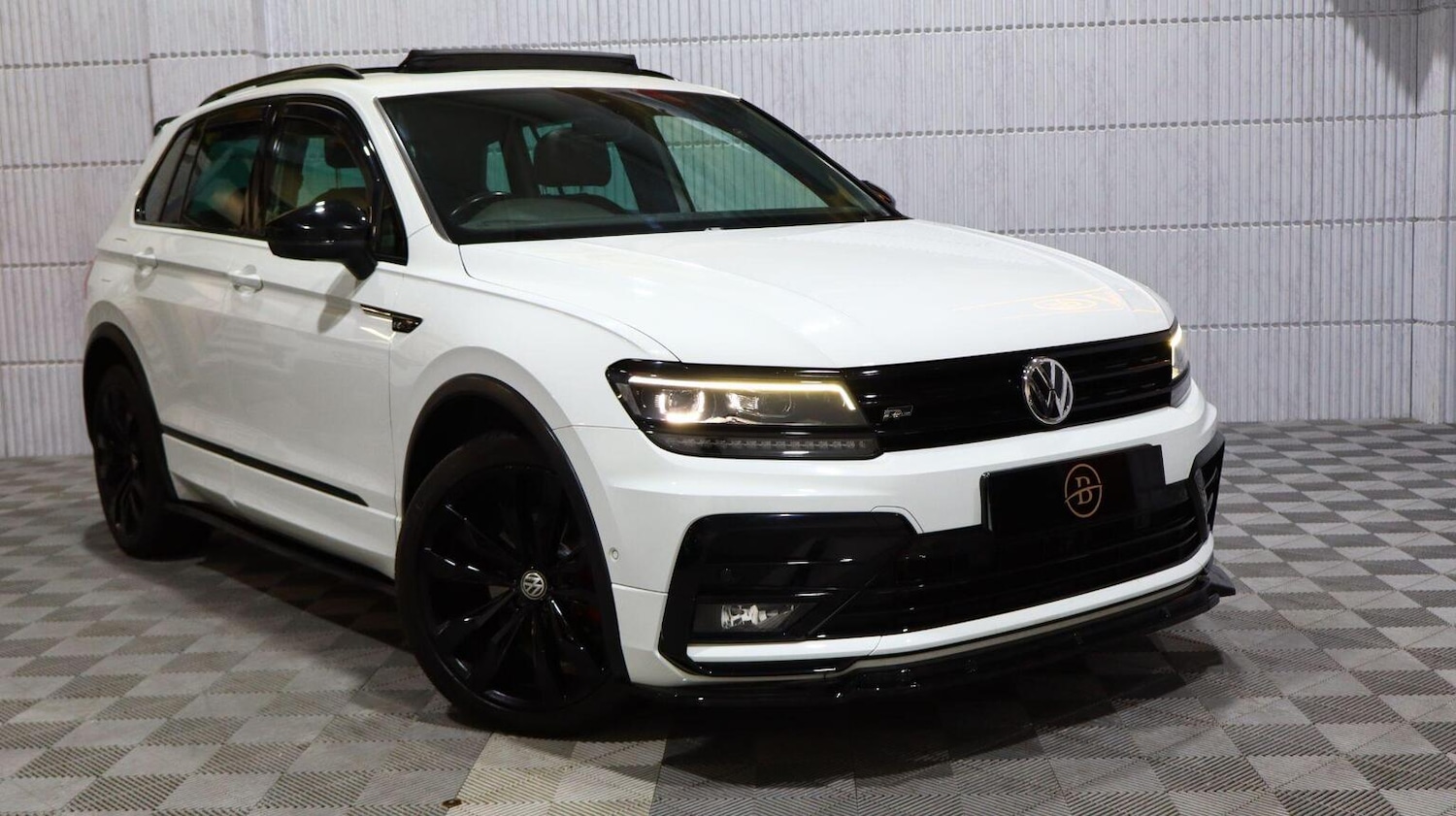 Used Volkswagen Tiguan 2018 for sale - 77774811: Photo 5