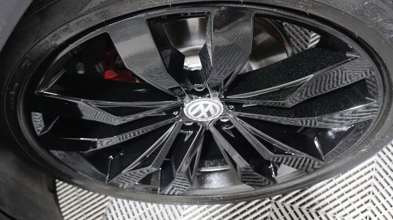 Used Volkswagen Tiguan 2018 for sale - 77774811: Photo 76