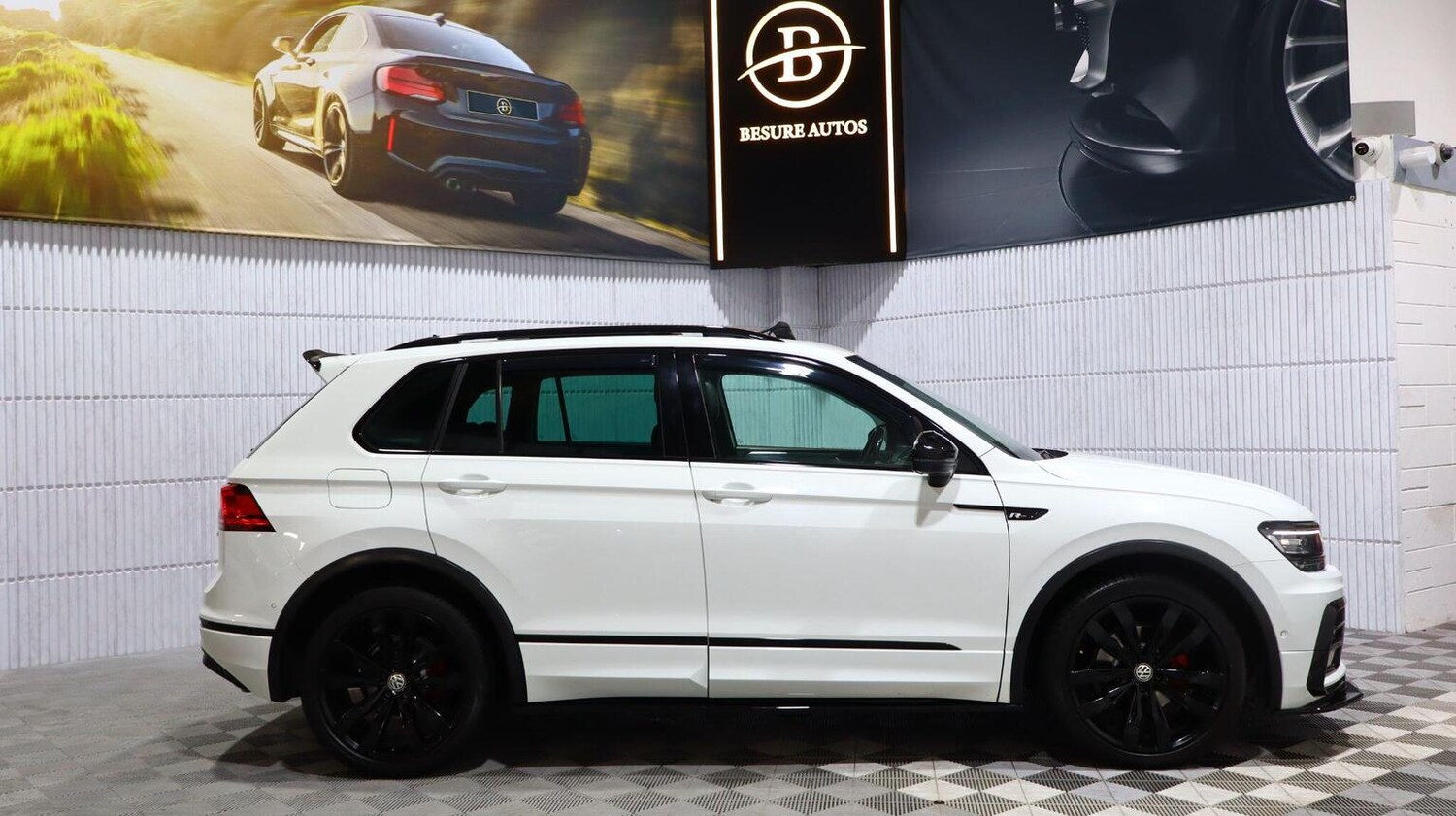 Used Volkswagen Tiguan 2018 for sale - 77774811: Photo 8