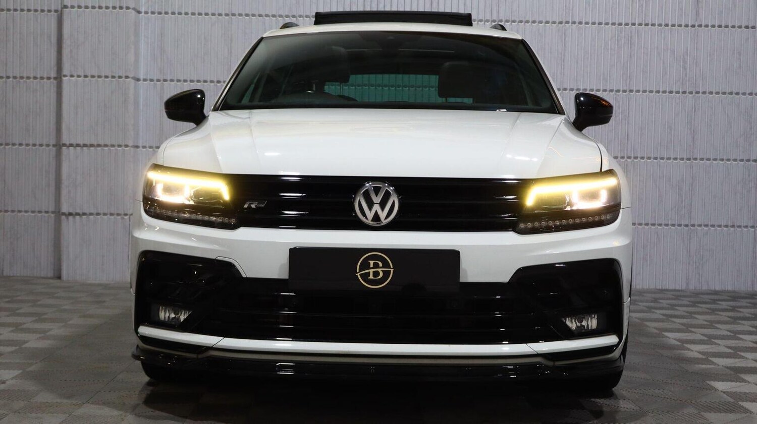 Used Volkswagen Tiguan 2018 for sale - 77774811: Photo 85