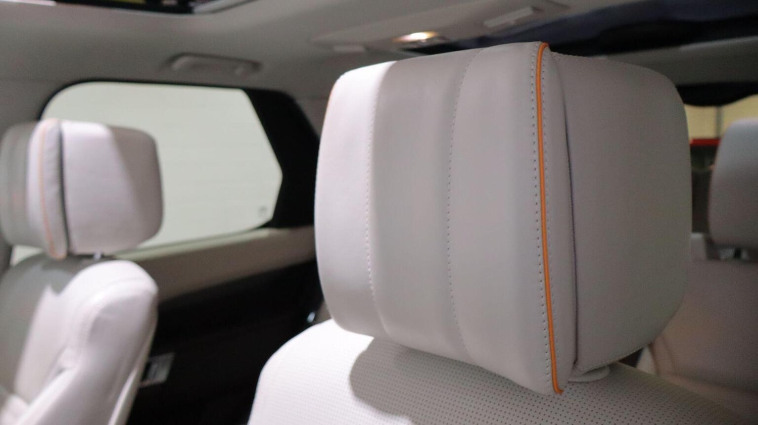 Used Land Rover Discovery 2018 for sale - 77968673: Photo 90