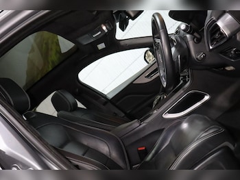 Used Jaguar F-Pace 2020 for sale - 77881005: Photo