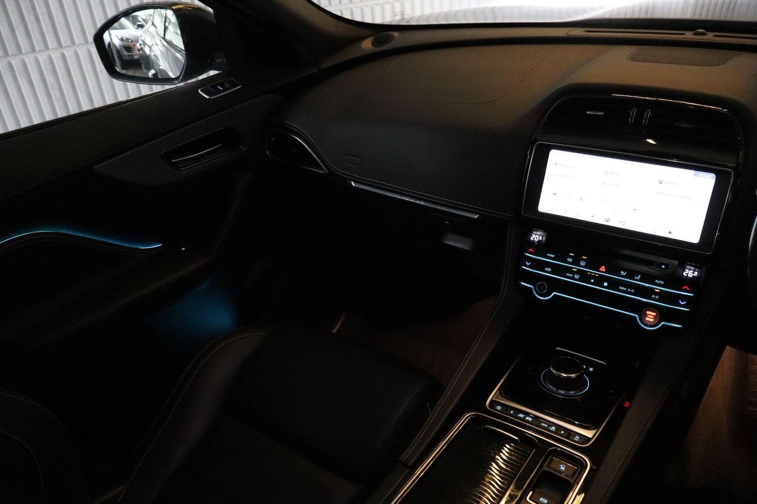 Used Jaguar F-Pace 2020 for sale - 77881005: Photo 8