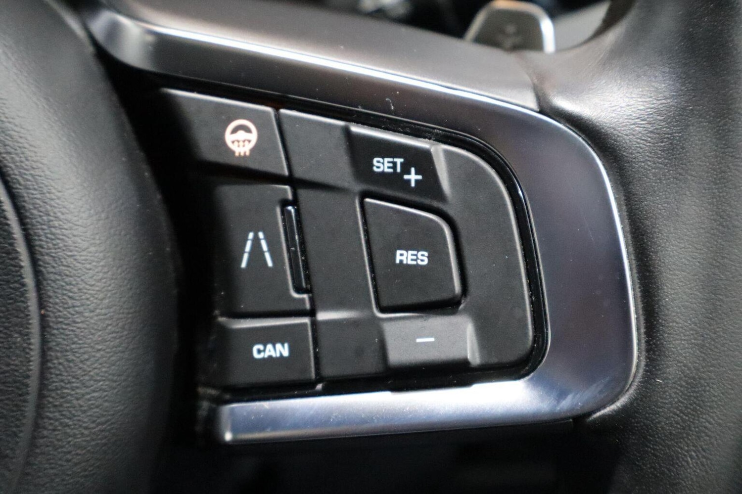 Used Jaguar F-Pace 2020 for sale - 77622469: Photo 10